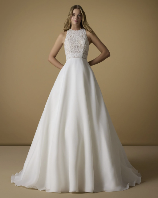 Sposa 2025 -  -  Modello  079